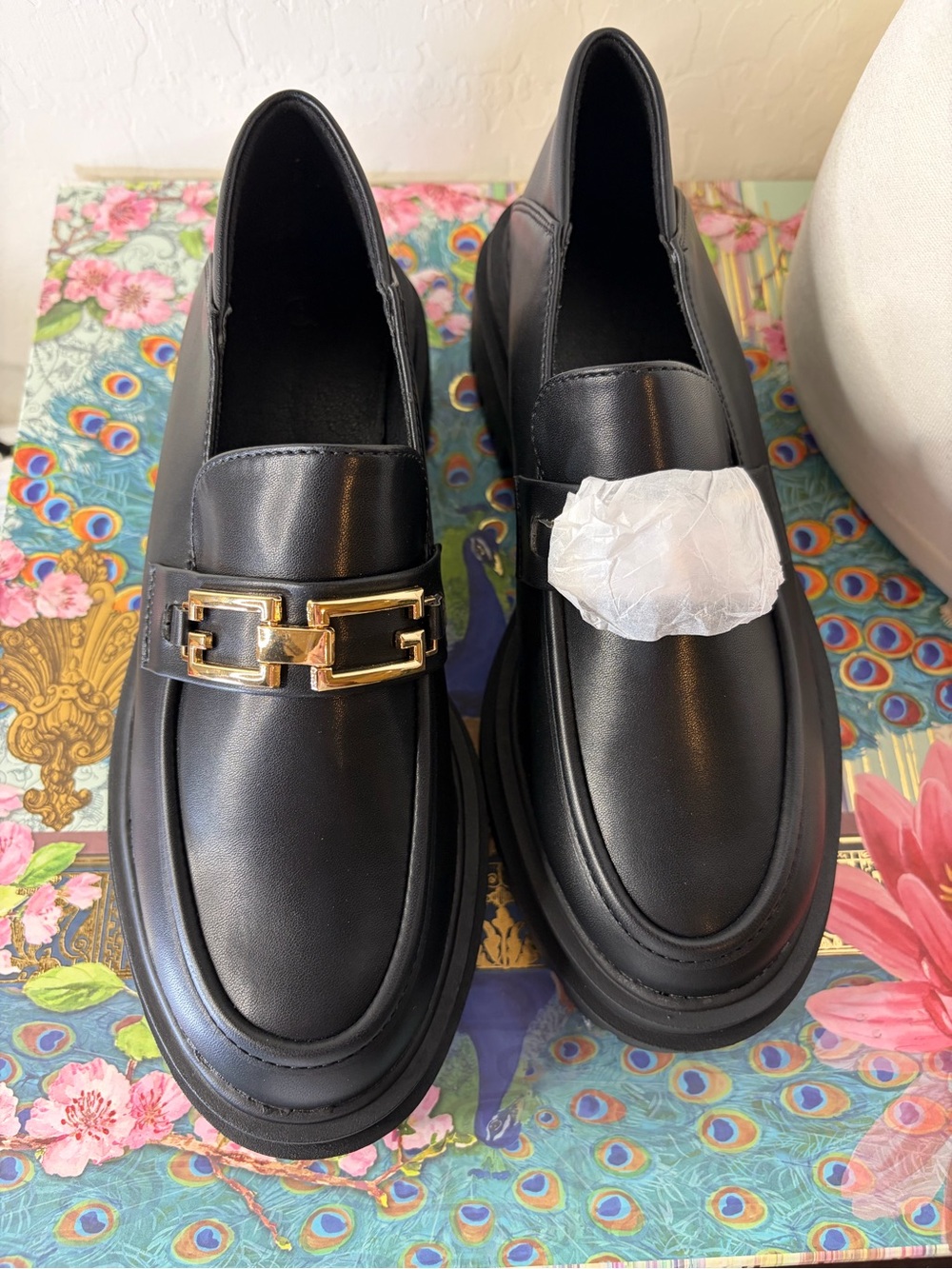 ZBY Black Chunky Lug Sole Platform Loafers Gold Chain Size 6
